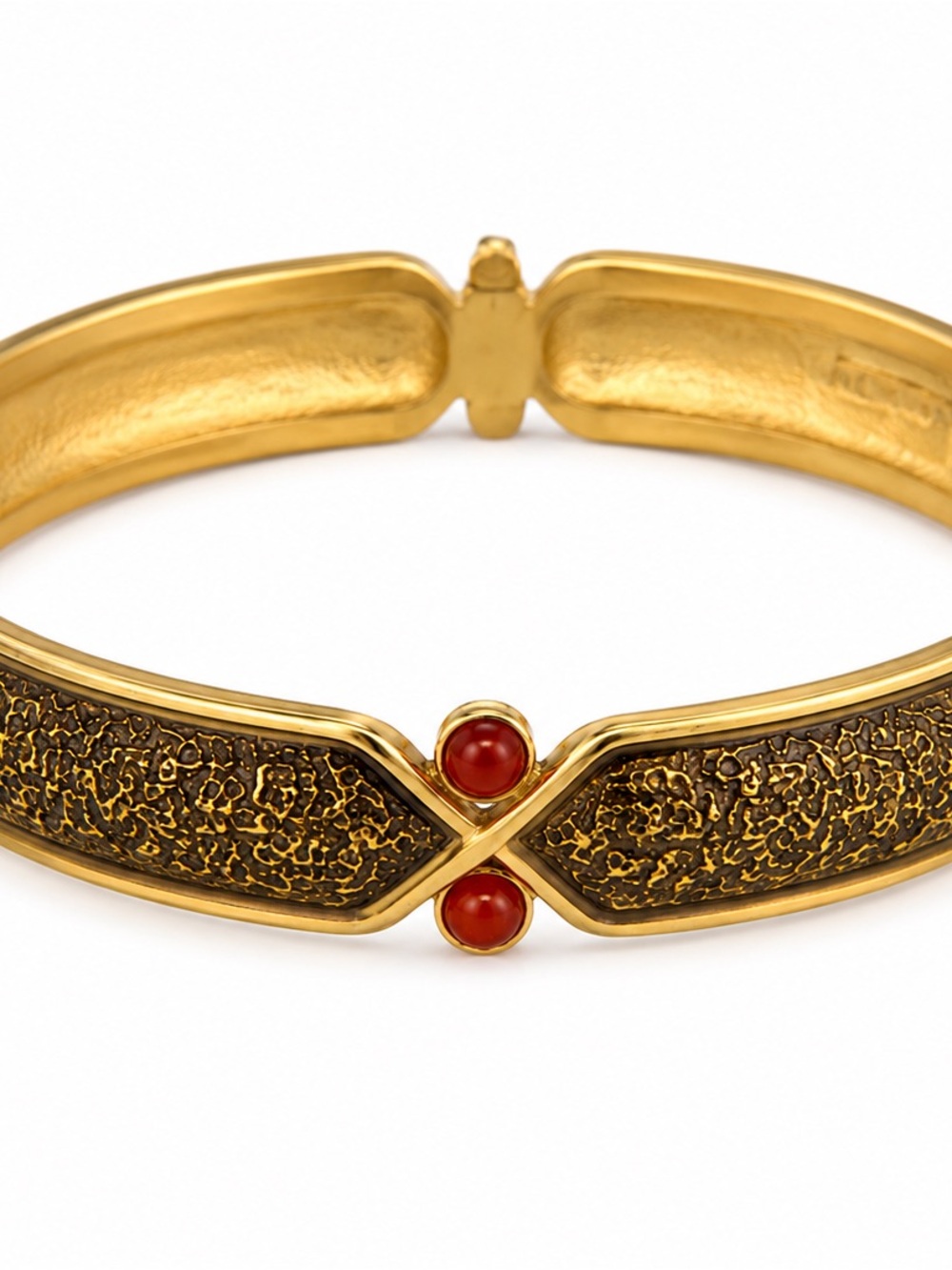 Balenciaga Paris Vintage Gold Black Enamel Red Cabochon Bangle Bracelet 41.1g - Picture 5 of 6
